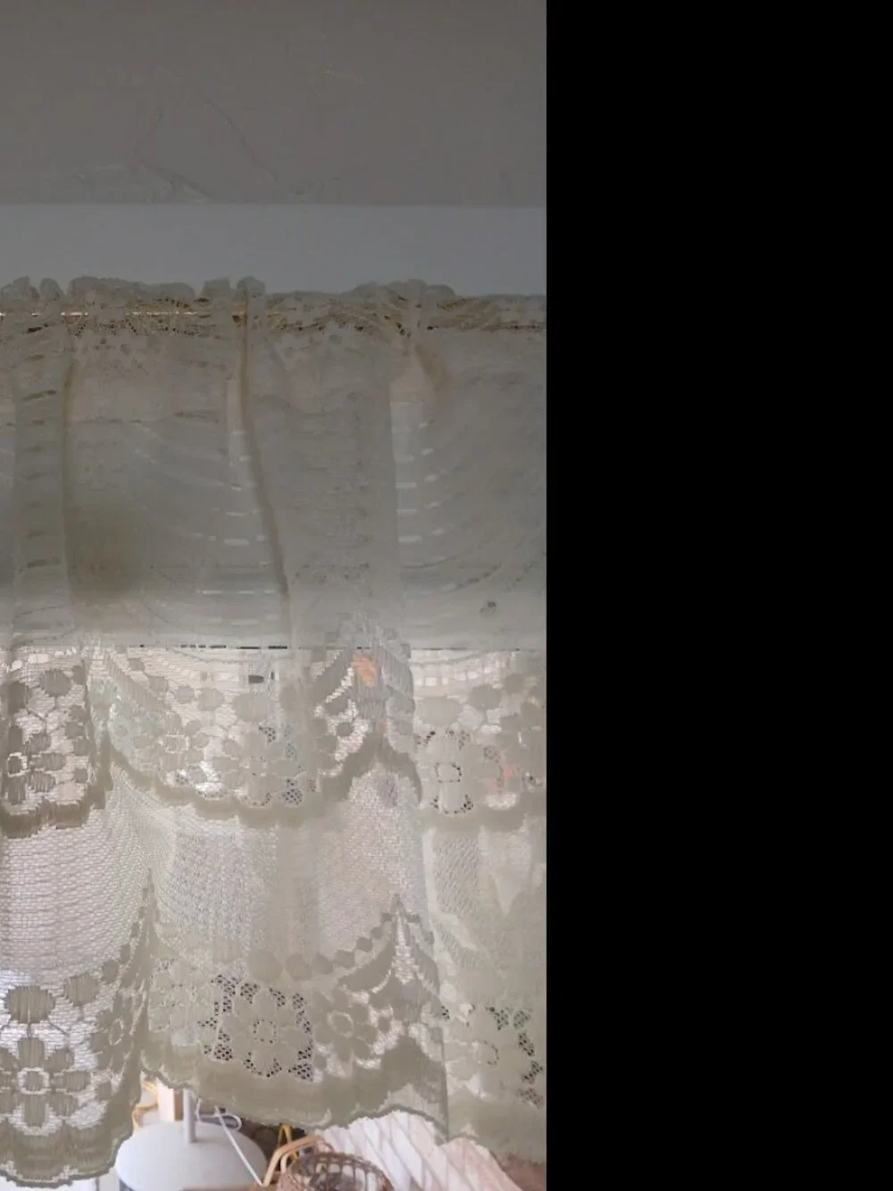 Vintage Lichtenberg Lace Window Valance